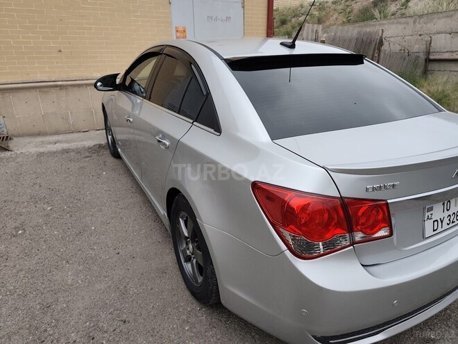 Chevrolet Cruze-3