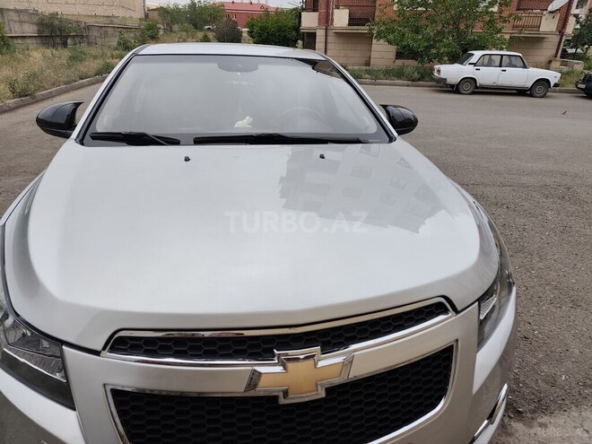 Chevrolet Cruze-11