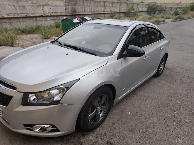 Chevrolet Cruze-14