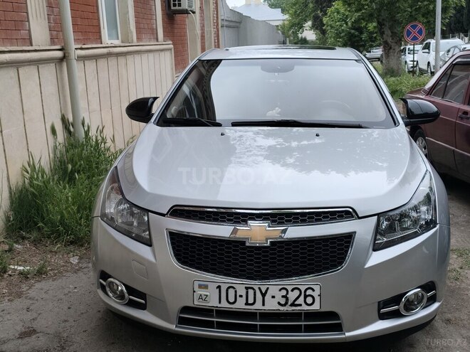 Chevrolet Cruze-1