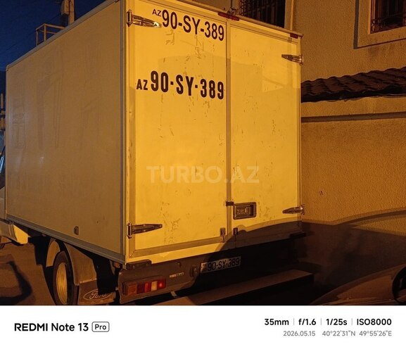Ford Transit-17