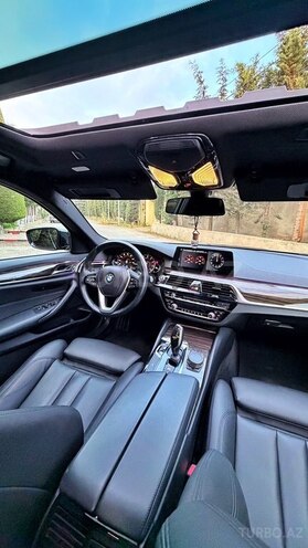BMW 530-17