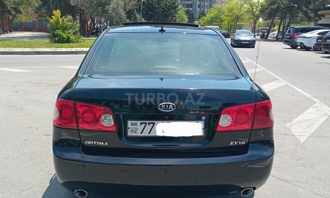 Kia Optima-2
