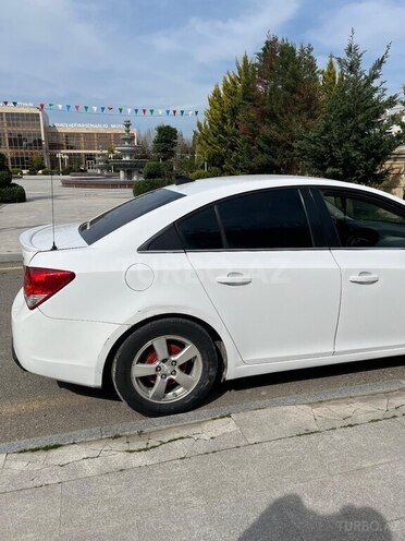 Chevrolet Cruze-3