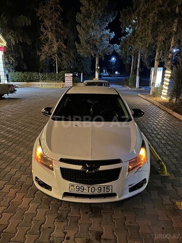 Chevrolet Cruze-1