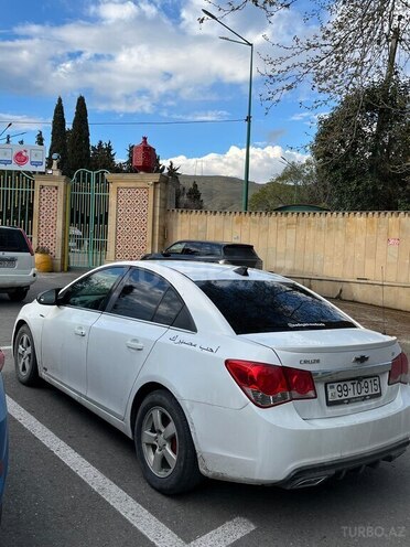 Chevrolet Cruze-5
