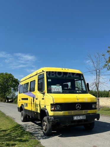 Mercedes 508-1