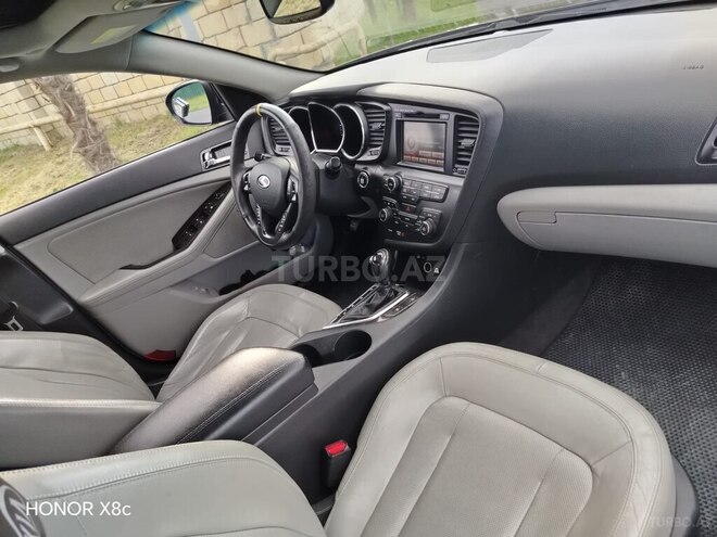 Kia Optima-10