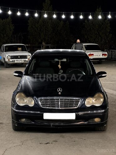Mercedes C 200-1