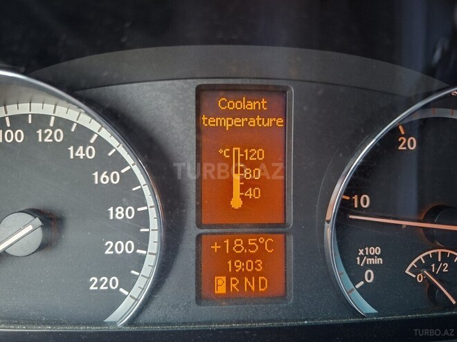 Mercedes Vito-13