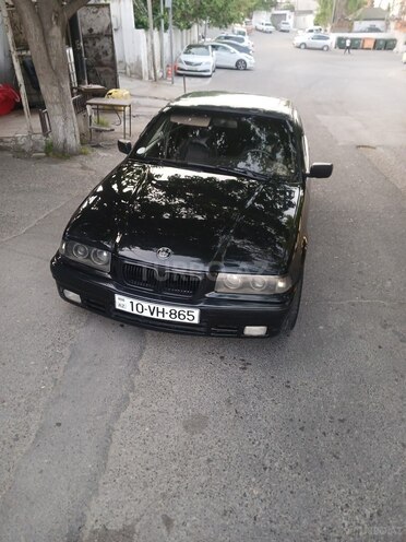 BMW 318-1