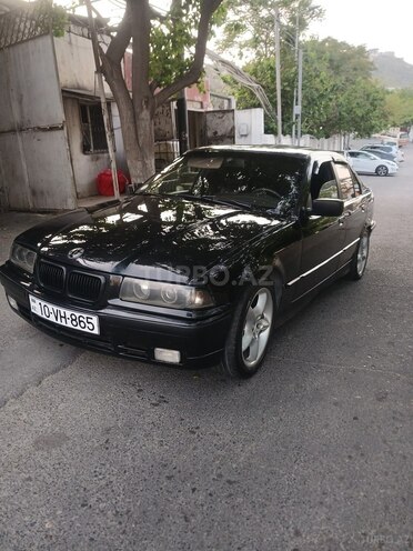 BMW 318-5