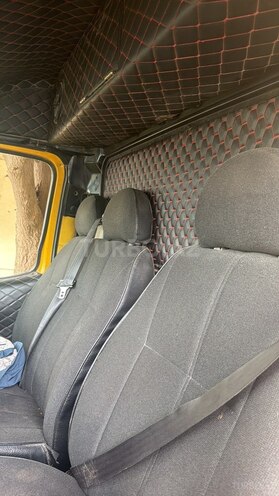 Ford Transit-14