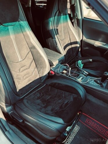 Subaru Impreza-13