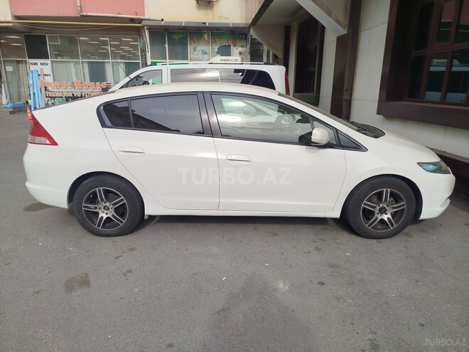 Honda Insight-4