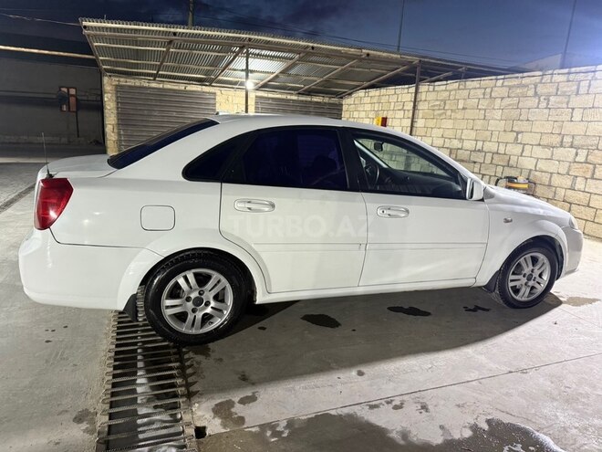 Daewoo Gentra-2