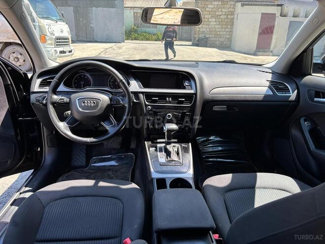 Audi A4-15