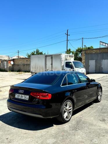 Audi A4-5