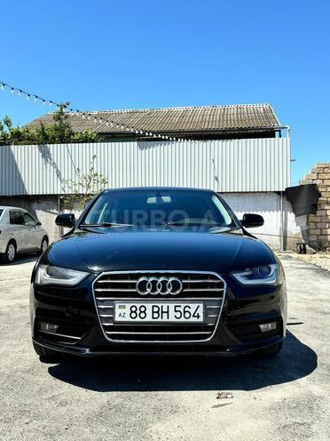 Audi A4-1