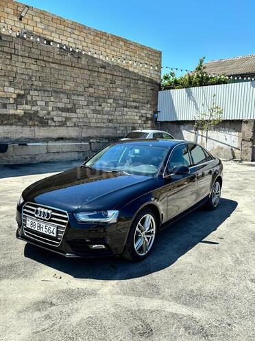 Audi A4-9