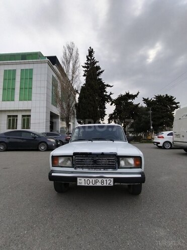 LADA (VAZ) 2107-1