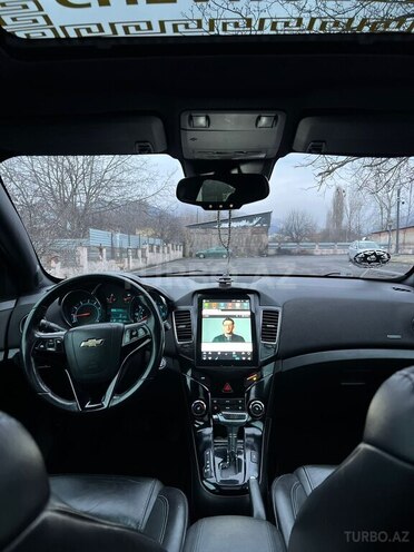 Chevrolet Cruze-8