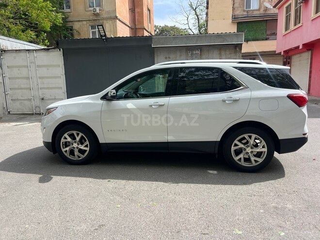 Chevrolet Equinox-4