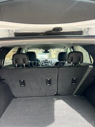 Chevrolet Equinox-8