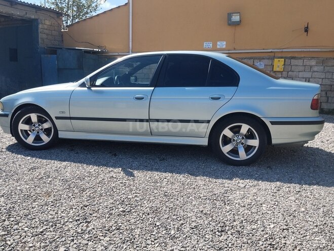 BMW 523-3
