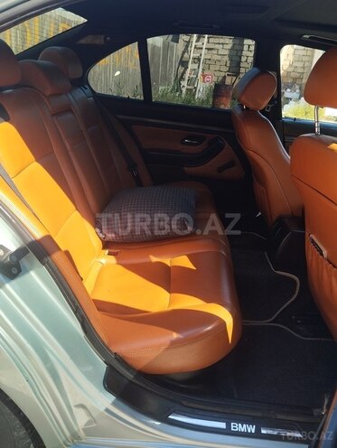 BMW 523-6