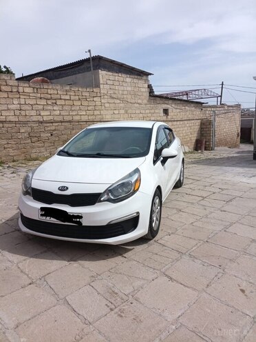Kia Rio-1