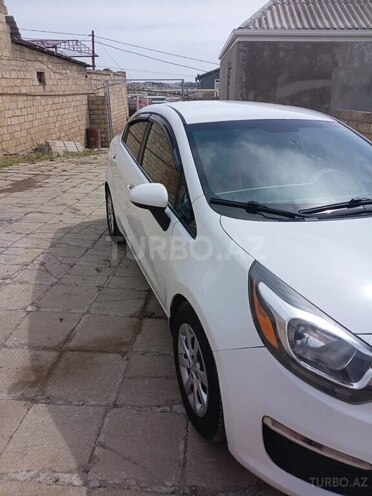 Kia Rio-8