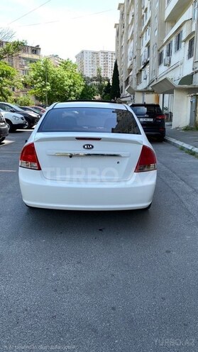 Kia Cerato-4
