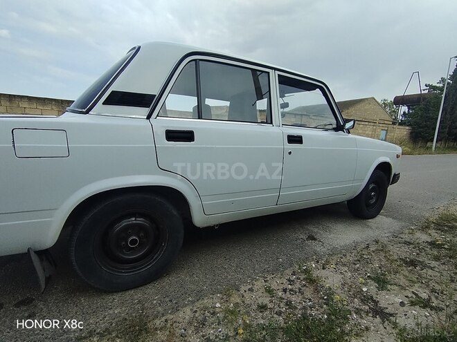 LADA (VAZ) 2107-4