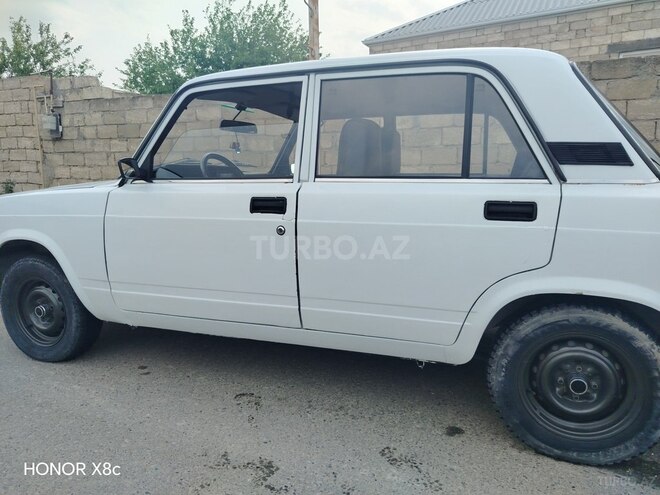 LADA (VAZ) 2107-6