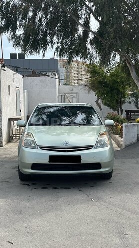 Toyota Prius-2