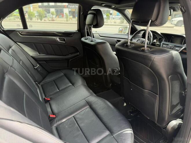 Mercedes E 300-15