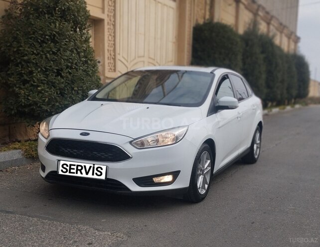 Ford Focus-1