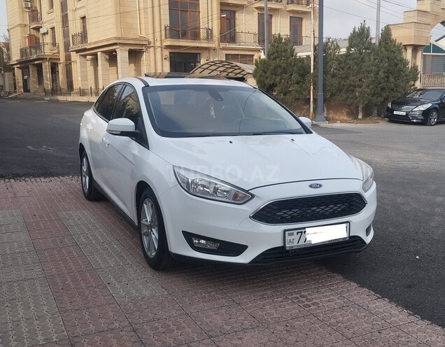 Ford Focus-2