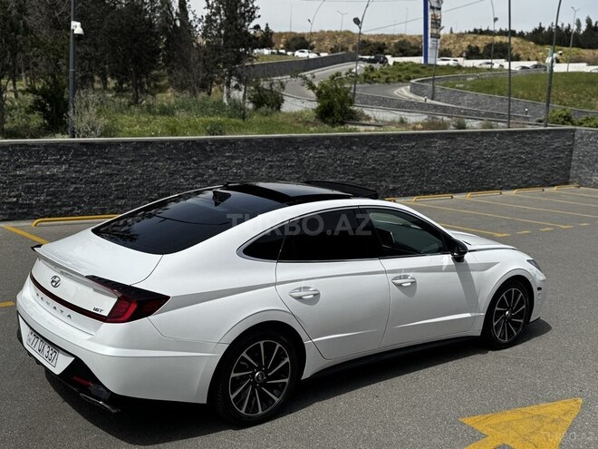 Hyundai Sonata-10
