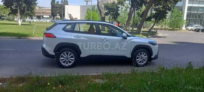 Toyota Corolla Cross-16