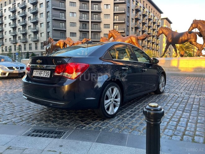 Chevrolet Cruze-3
