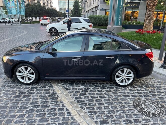 Chevrolet Cruze-5