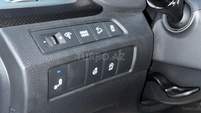 Hyundai Santa Fe-11