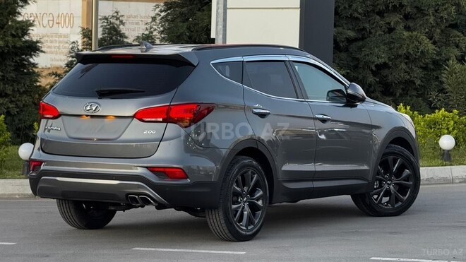Hyundai Santa Fe-5