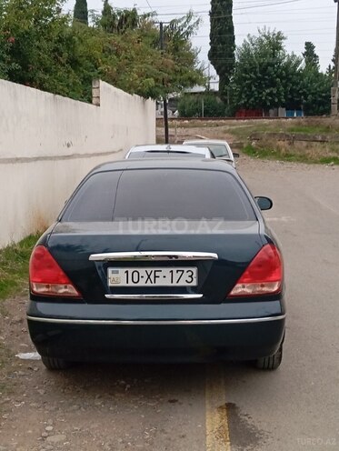 Nissan Sunny-5