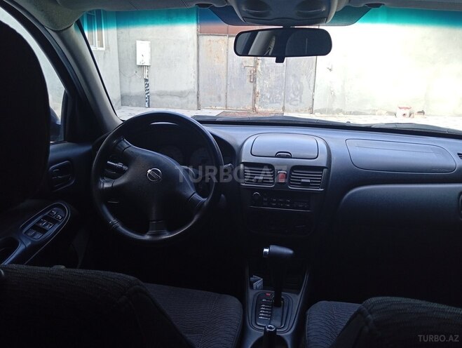 Nissan Sunny-2