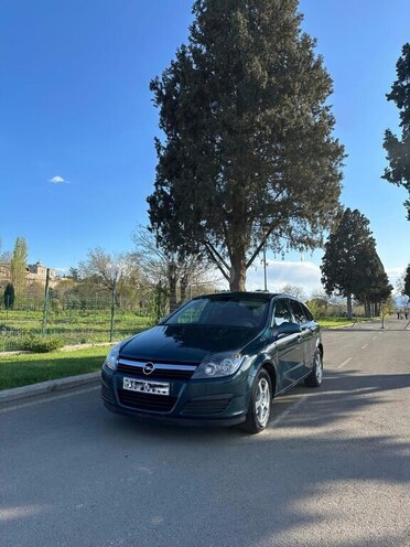 Opel Astra-2