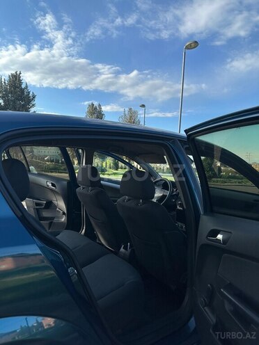 Opel Astra-13