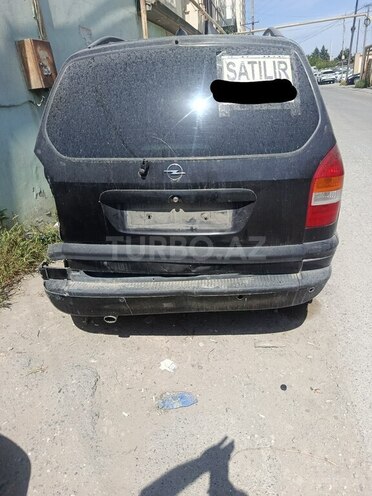 Opel Zafira-3